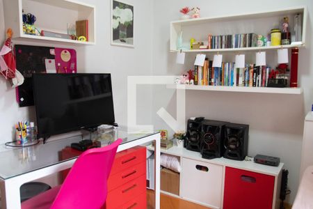 Casa à venda com 211m², 3 quartos e 2 vagasQuarto 2