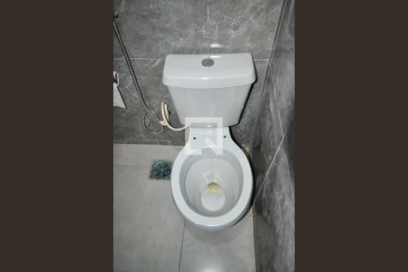 Apartamento para alugar com 66m², 2 quartos e sem vaga Apartamento para alugar com 66m², 2 quartos e sem vagaBanheiro