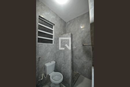 Apartamento para alugar com 66m², 2 quartos e sem vaga Apartamento para alugar com 66m², 2 quartos e sem vagaBanheiro