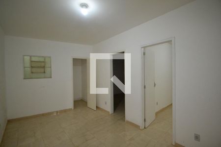 Sala de apartamento para alugar com 2 quartos, 66m² em Centro, Nilópolis