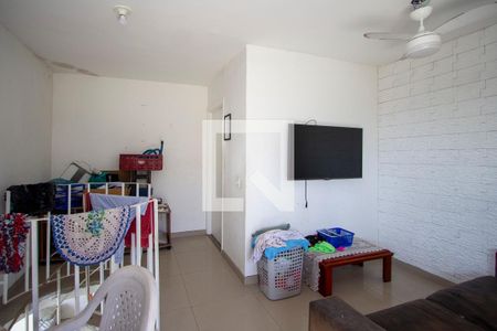Sala de TV de apartamento para alugar com 3 quartos, 110m² em Galo Branco, São Gonçalo