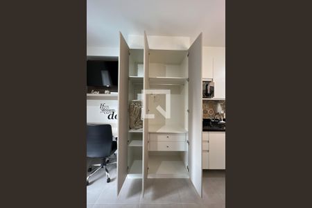 Studio de kitnet/studio para alugar com 1 quarto, 25m² em Indianópolis, São Paulo