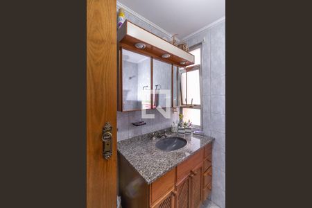 Apartamento à venda com 78m², 2 quartos e 1 vaga Apartamento à venda com 78m², 2 quartos e 1 vagaBanheiro