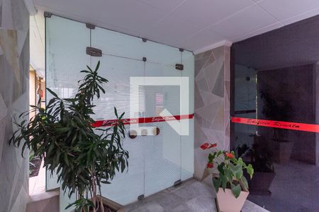Apartamento à venda com 78m², 2 quartos e 1 vaga Apartamento à venda com 78m², 2 quartos e 1 vagaÁrea comum - Salão de festas
