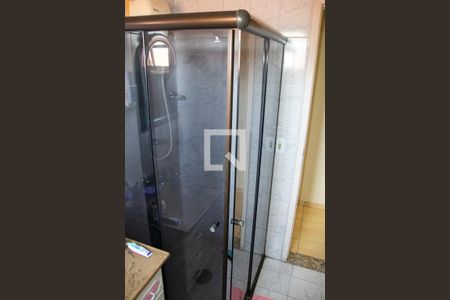 Casa à venda com 180m², 3 quartos e 2 vagasBanheiro 2