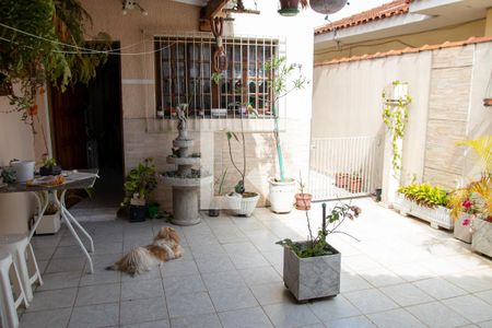 Casa à venda com 180m², 3 quartos e 2 vagasÁrea de Serviço