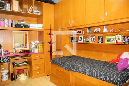 Casa à venda com 180m², 3 quartos e 2 vagasQuarto 2