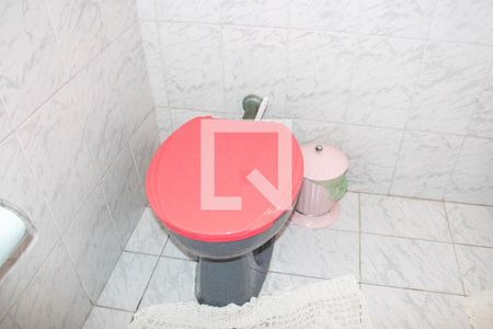 Casa à venda com 180m², 3 quartos e 2 vagasBanheiro 2