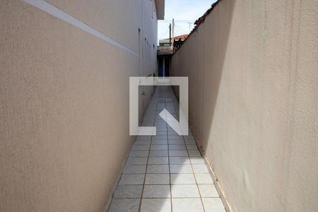 Casa à venda com 180m², 3 quartos e 2 vagasQuintal
