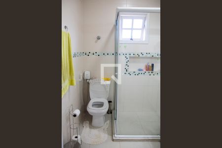 Banheiro do Quarto 1 de casa à venda com 3 quartos, 180m² em Parque Edu Chaves, São Paulo