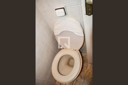 Casa à venda com 180m², 3 quartos e 2 vagasBanheiro 3