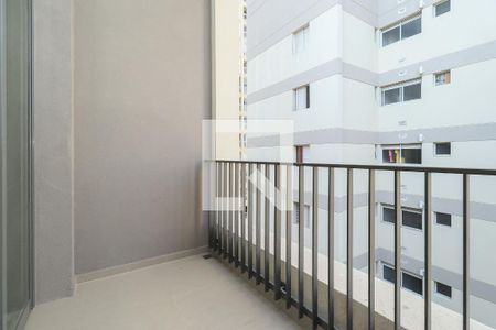 Varanda de kitnet/studio à venda com 1 quarto, 25m² em Vila Mariana, São Paulo