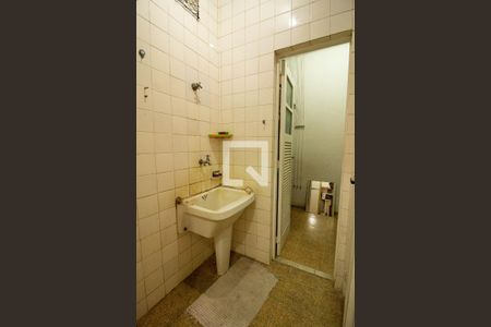 Apartamento à venda com 68m², 2 quartos e 1 vagaÁrea de Serviço