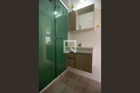 Apartamento à venda com 68m², 2 quartos e 1 vagaBanheiro Social