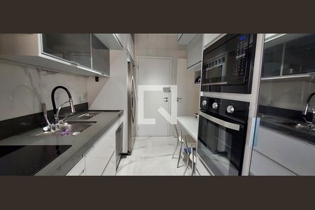 Apartamento à venda com 120m², 4 quartos e 2 vagasCozinha