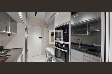 Apartamento à venda com 120m², 4 quartos e 2 vagasCozinha