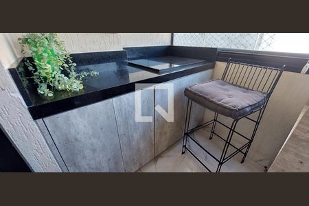 Apartamento à venda com 120m², 4 quartos e 2 vagasSala