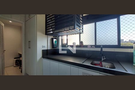 Apartamento à venda com 120m², 4 quartos e 2 vagasCozinha