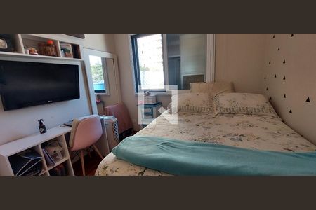 Apartamento à venda com 120m², 4 quartos e 2 vagasQuarto 2