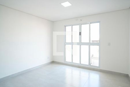 Sala/Quarto de kitnet/studio para alugar com 1 quarto, 32m² em Osvaldo Cruz, São Caetano do Sul