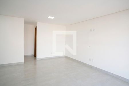 Sala/Quarto de kitnet/studio para alugar com 1 quarto, 32m² em Osvaldo Cruz, São Caetano do Sul
