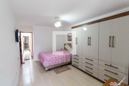 Casa à venda com 82m², 3 quartos e 2 vagasQuarto Suíte