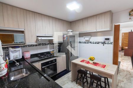 Casa à venda com 82m², 3 quartos e 2 vagasCozinha