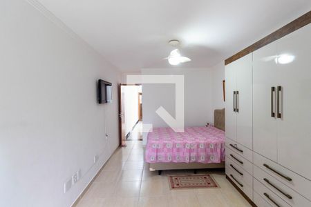 Casa à venda com 82m², 3 quartos e 2 vagasQuarto Suíte