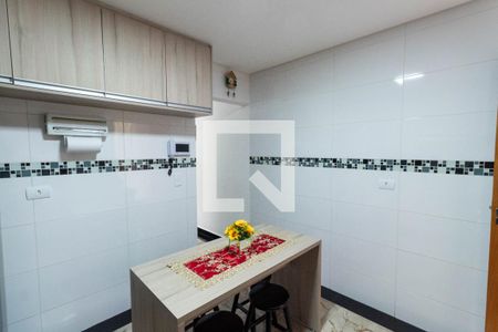 Casa à venda com 82m², 3 quartos e 2 vagasCozinha