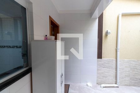 Casa à venda com 82m², 3 quartos e 2 vagasLavanderia