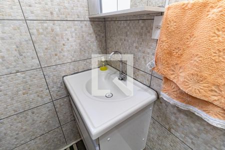 Casa à venda com 240m², 3 quartos e 2 vagasLavabo