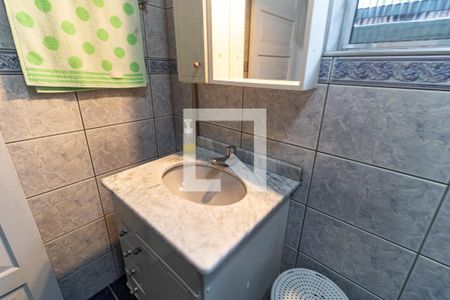 Casa à venda com 240m², 3 quartos e 2 vagasBanheiro da Suíte 