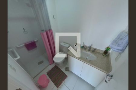 Apartamento à venda com 107m², 3 quartos e 2 vagasBanheiro Quarto 1
