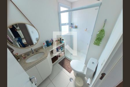 Apartamento à venda com 107m², 3 quartos e 2 vagasBanheiro Quarto 3