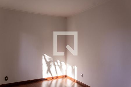 Casa à venda com 225m², 3 quartos e 3 vagas Casa à venda com 225m², 3 quartos e 3 vagasQuarto 2