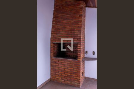 Casa à venda com 225m², 3 quartos e 3 vagas Casa à venda com 225m², 3 quartos e 3 vagasÁrea Externa