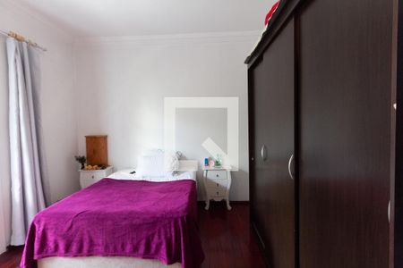 Casa para alugar com 120m², 2 quartos e 2 vagas Casa para alugar com 120m², 2 quartos e 2 vagasQuarto 2
