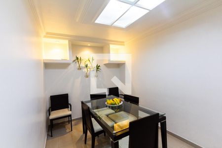 Sala de Jantar de casa para alugar com 2 quartos, 120m² em Vila Olímpia, São Paulo