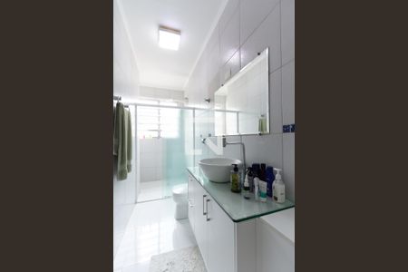 Casa para alugar com 120m², 2 quartos e 2 vagas Casa para alugar com 120m², 2 quartos e 2 vagasBanheiro