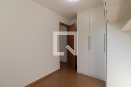 Quarto 1 de apartamento para alugar com 2 quartos, 46m² em Jardim Íris, São Paulo