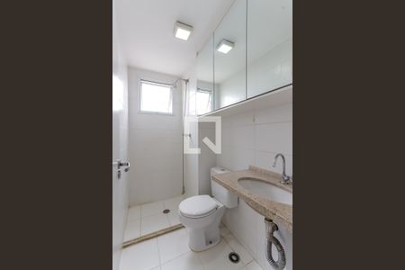 Apartamento à venda com 47m², 2 quartos e 1 vaga Apartamento à venda com 47m², 2 quartos e 1 vagaBanheiro