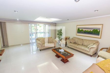 Sala de casa de condomínio para alugar com 3 quartos, 200m² em Vila Valqueire, Rio de Janeiro