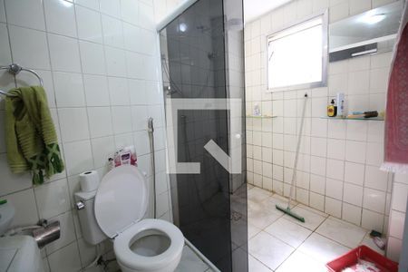 Banheiro de apartamento à venda com 1 quarto, 32m² em Liberdade, São Paulo