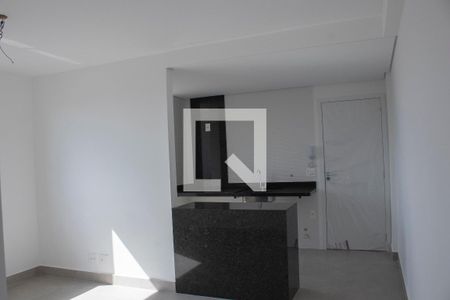 Sala de apartamento à venda com 3 quartos, 74m² em Sagrada Família, Belo Horizonte
