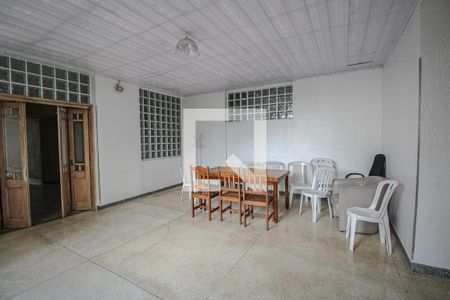 Apartamento à venda com 80m², 2 quartos e sem vagaÁrea comum - Salão de festas