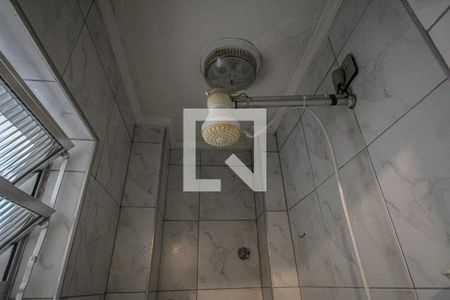 Apartamento à venda com 80m², 2 quartos e sem vagaBanheiro de Serviço 