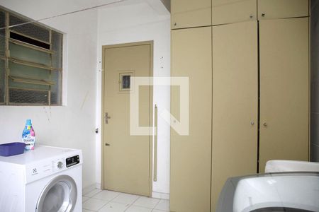 Apartamento à venda com 104m², 3 quartos e 1 vagaÁrea de Serviço