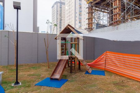 Apartamento à venda com 28m², 1 quarto e sem vagaÁrea comum - Playground