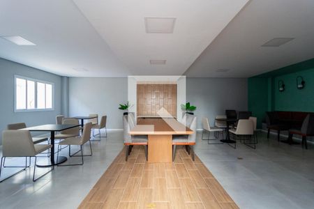 Apartamento à venda com 28m², 1 quarto e sem vagaÁrea comum - Salão de Festas