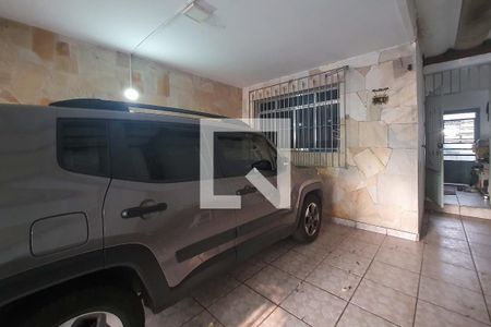 Casa à venda com 202m², 3 quartos e 4 vagas Casa à venda com 202m², 3 quartos e 4 vagasGaragem